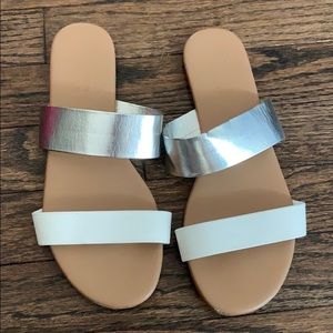 EUC Lauren Conrad Sandals
